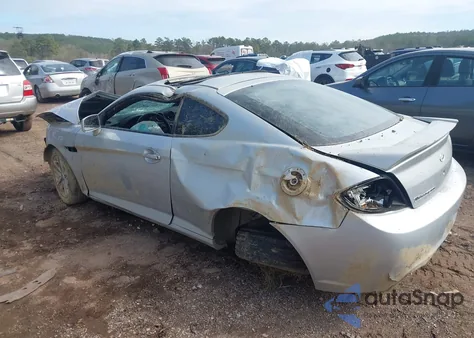 2008 Hyundai Tiburon Gs z USA, uszkodzony, nr VIN KMHHM66D98U282823